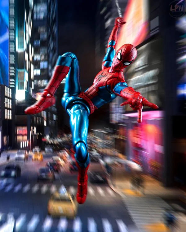 Bandai S.H.Figuarts : Spider-Man: No Way Home - Spider-Man (New Red & Blue Suit) Action Figure
