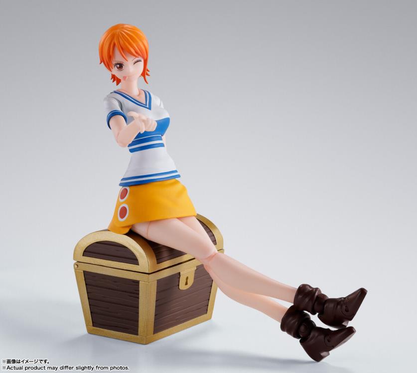 Bandai S.H.Figuarts: One Piece – Nami (Romance Dawn) Action Figure