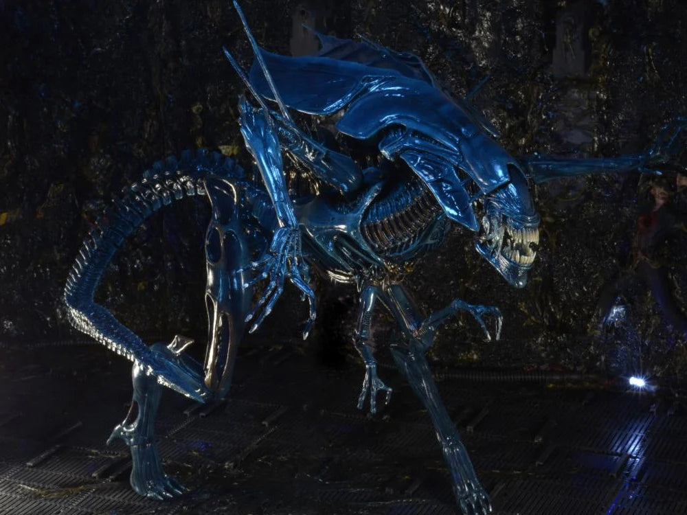 NECA Aliens - Xenomorph Queen Deluxe Action Figure