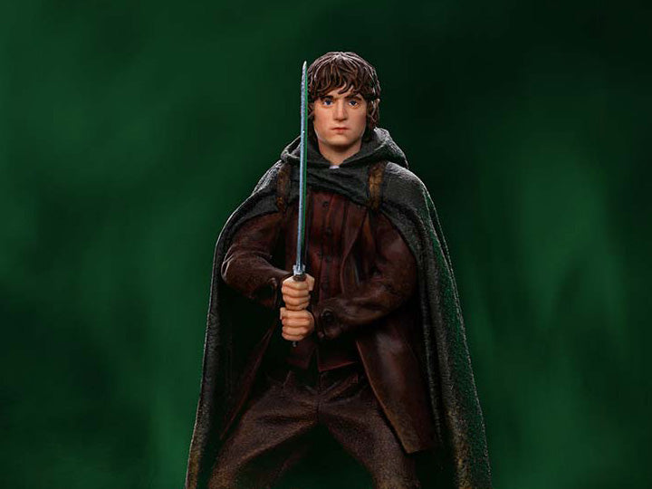 Iron Studios The Lord of the Rings Battle Diorama Series: Frodo Baggins 1/10 Art Scale Limited Edition Statue