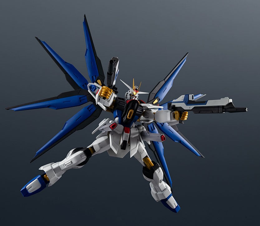 Gundam Universe ZGMF/A-262B Strike Freedom Gundam Type II Action Figure