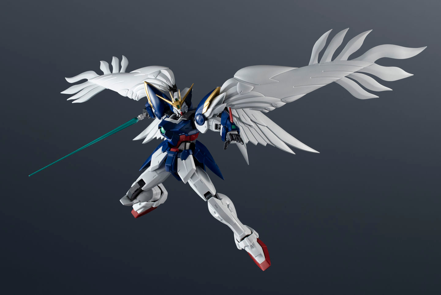 Gundam Universe XXXG-00W0 Wing Gundam Zero (EW) Action Figure