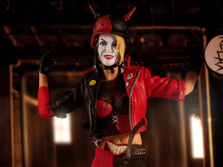 One:12 Collective Harley Quinn - Action Figure Playing for Keeps Edition (Previews Exclusive)