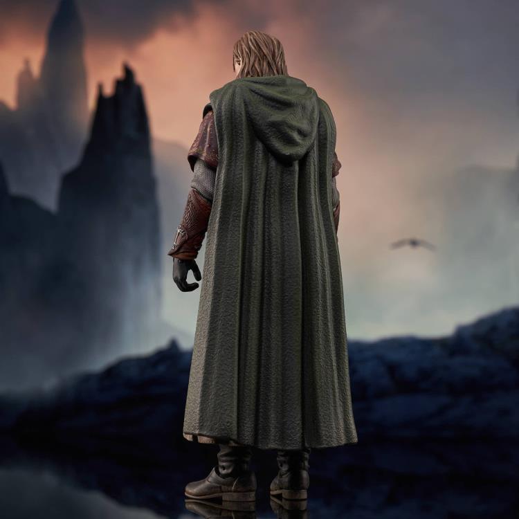Diamond Select The Lord of the Rings: Boromir Deluxe Action Figure
