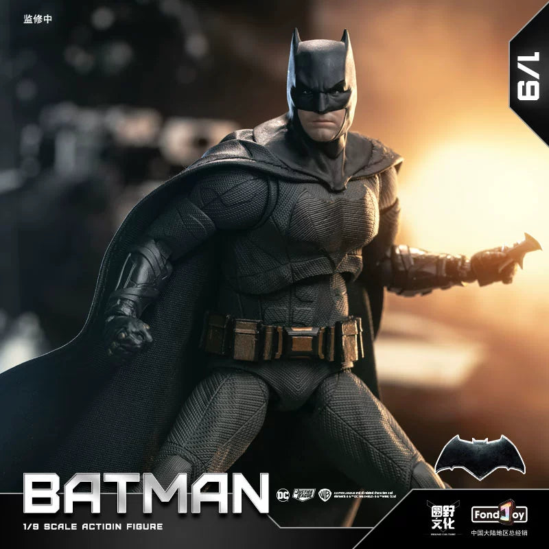 Fondjoy: DC - Batman: Justice League Light Armor Deluxe Version 1:9 Scale Action Figure