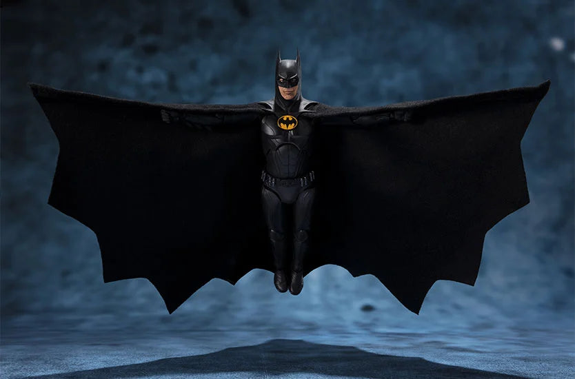 Bandai S.H.Figuarts : The Flash (2023) - Batman Action Figure