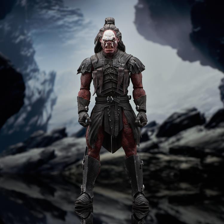 Diamond Select The Lord of the Rings: Lurtz Deluxe Action Figure