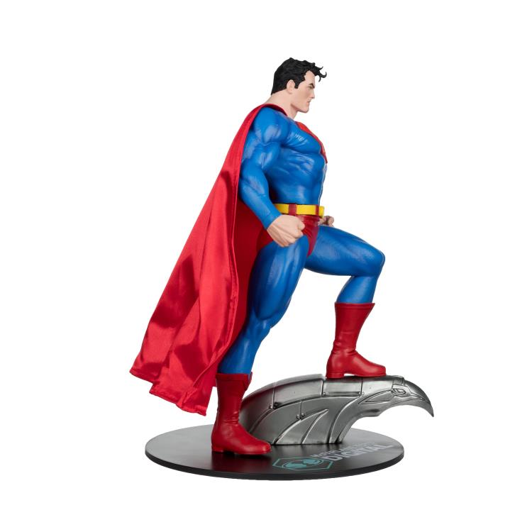 Mcfarlane DC Comics: Superman (Jim Lee) 1/6 Scale Statue (With Digital Code)