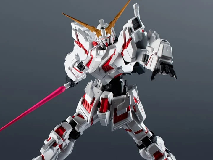 Gundam Universe RX-0 Unicorn Gundam (Renewal) Action Figure