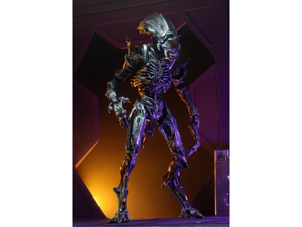 NECA Aliens: Ultimate Rhino Alien (Ver. 2) Action Figure