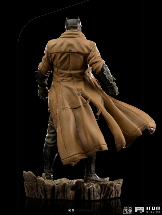 Iron Studios Zack Snyder's Justice League - Knightmare Batman 1/10 Art Scale Limited Edition Statue