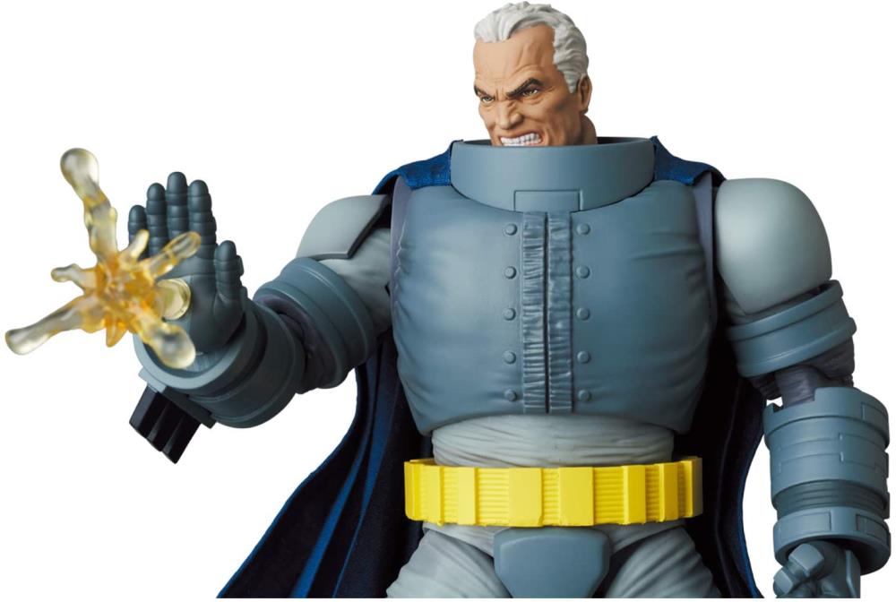 Mafex Batman: The Dark Knight Returns No.146 - Armored Batman
