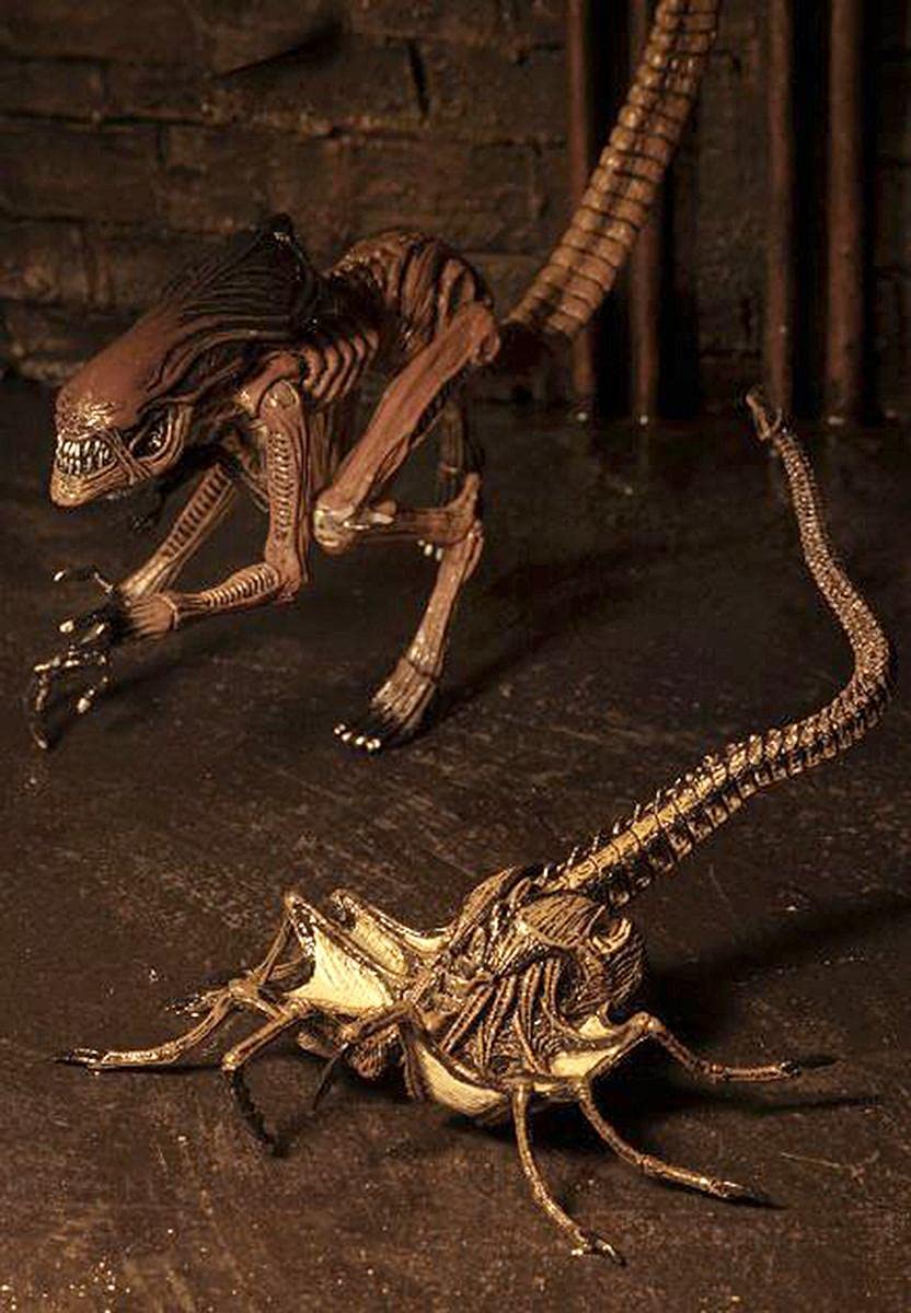 NECA Alien 3: Accessory Pack – Creature Pack