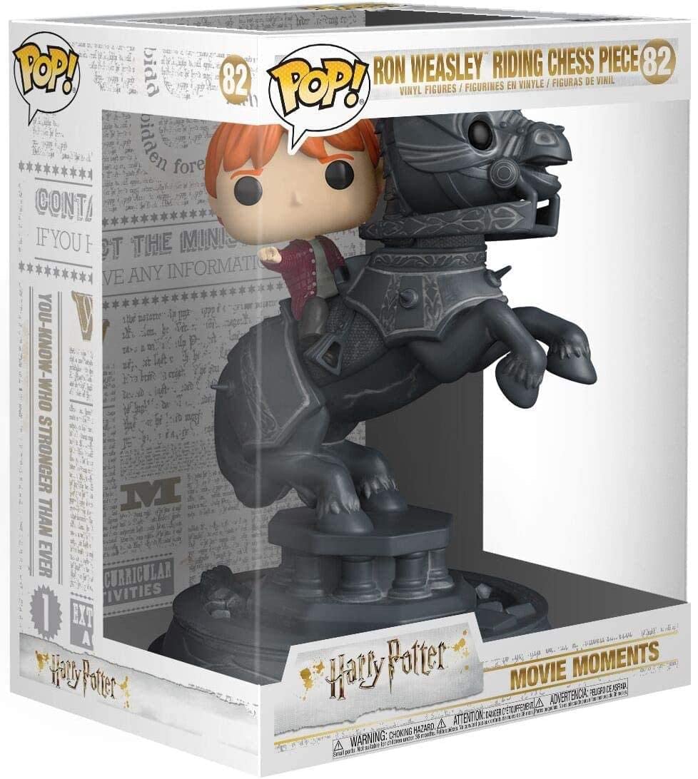 Funko POP! Movie Moment: Harry Potter - Ron Riding Chesspiece