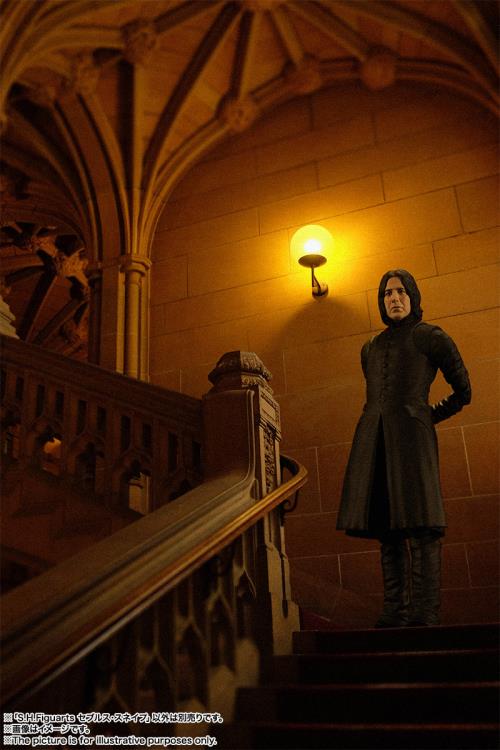 S.H.Figuarts Harry Potter and the Sorcerer's Stone - Severus Snape