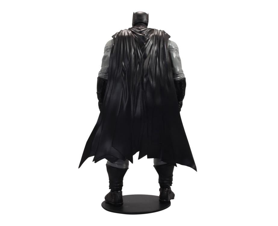 McFarlane Toys DC Multiverse - Batman: The Dark Knight Returns - Batman Action Figure (Collect to Build: Batman's Horse)