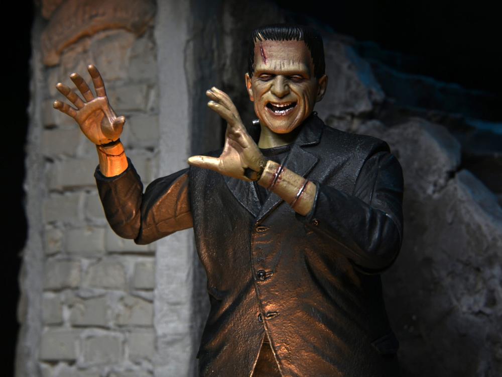 NECA Universal Monsters: Ultimate Frankenstein's Monster (Color) Action Figure