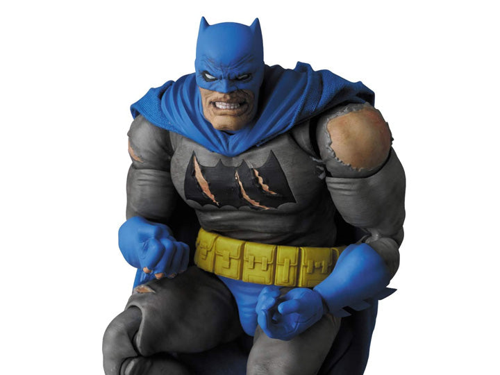 MAFEX Batman: The Dark Knight Returns Triumphant No.119 Batman