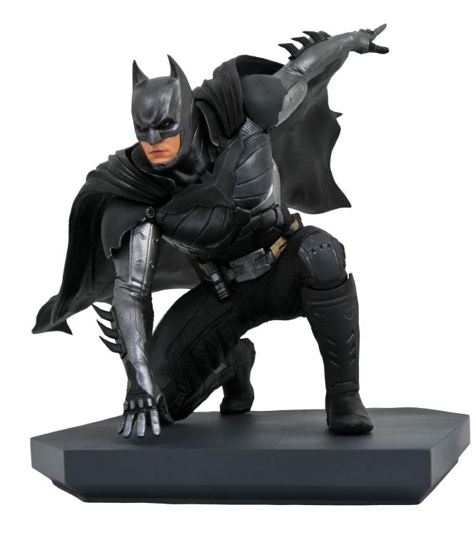 Batman outlets Gallery DC statue