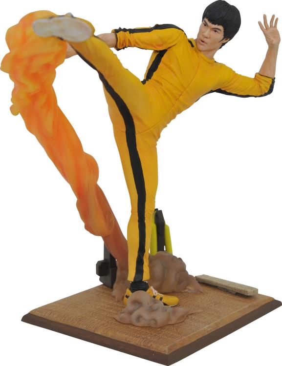 Diamond Gallery Bruce Lee (Kicking) Figure