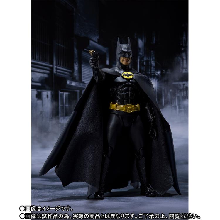 Bandai S.H. Figuarts Batman (1989) - Batman