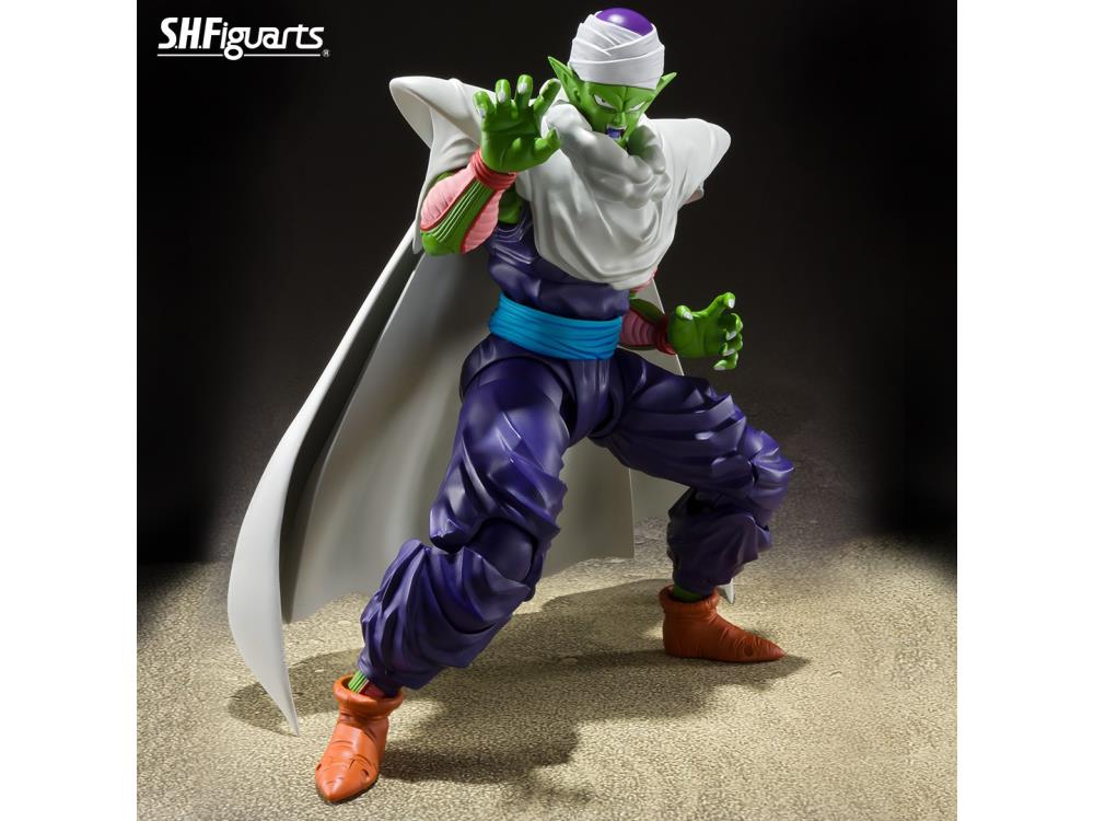 Bandai S.H.Figuarts: Dragon Ball Z – Piccolo (The Proud Namekian) Action Figure