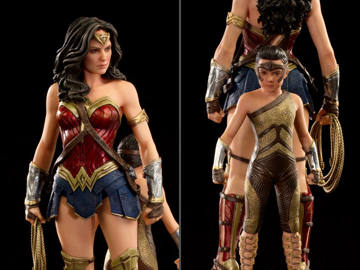 Iron Studios Wonder Woman 1984 Wonder Woman & Young Diana 1/10 Deluxe Art Scale Limited Edition Statue