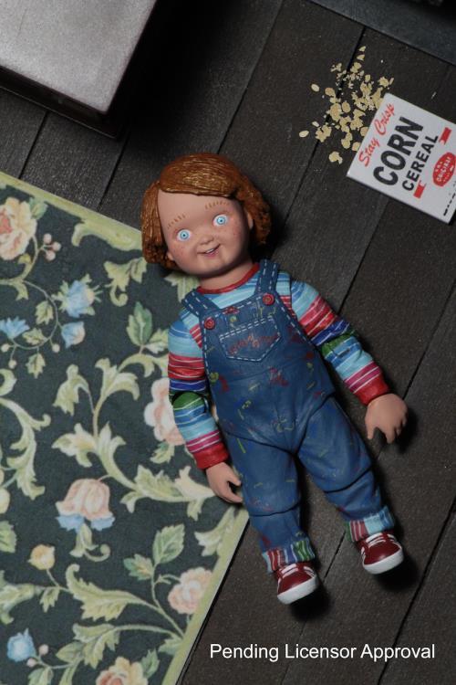 Child's Play Ultimate Chucky Figure - Nerd Arena