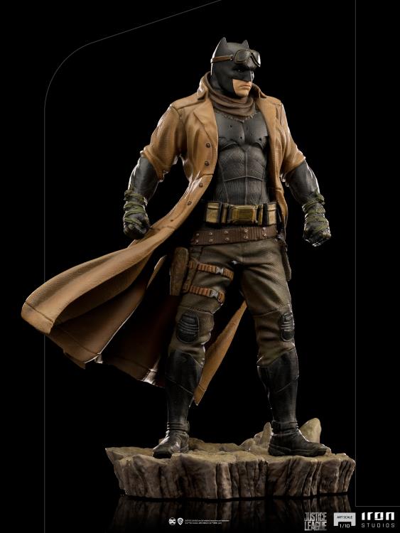 Iron Studios Zack Snyder's Justice League - Knightmare Batman 1/10 Art Scale Limited Edition Statue