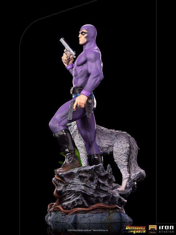 Iron Studios Defenders of the Earth - The Phantom Deluxe 1/10 Art Scale Limited Edition Statue