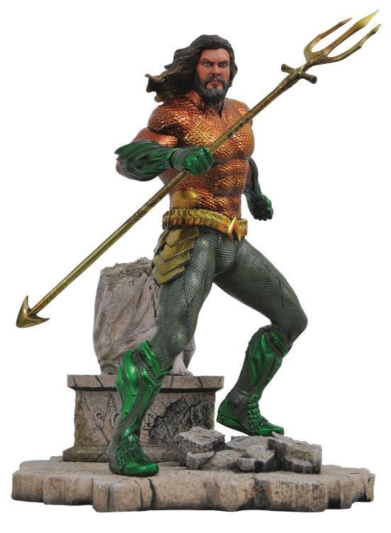 DC Gallery Aquaman Figure - Nerd Arena