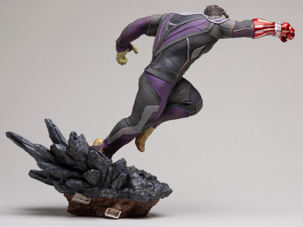 Iron Studios Avengers: Endgame Battle Diorama Series Hulk 1/10 Deluxe Art Scale Limited Edition Statue