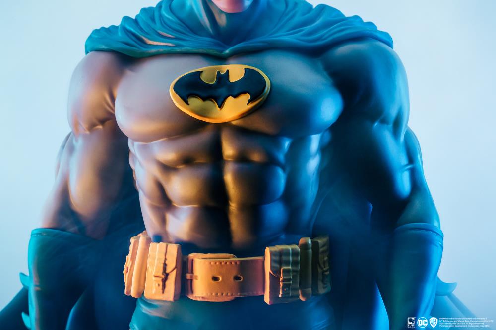 Pure Arts DC Comics Batman (Classic Ver.) 1/8 Scale PX Previews Exclusive Statue