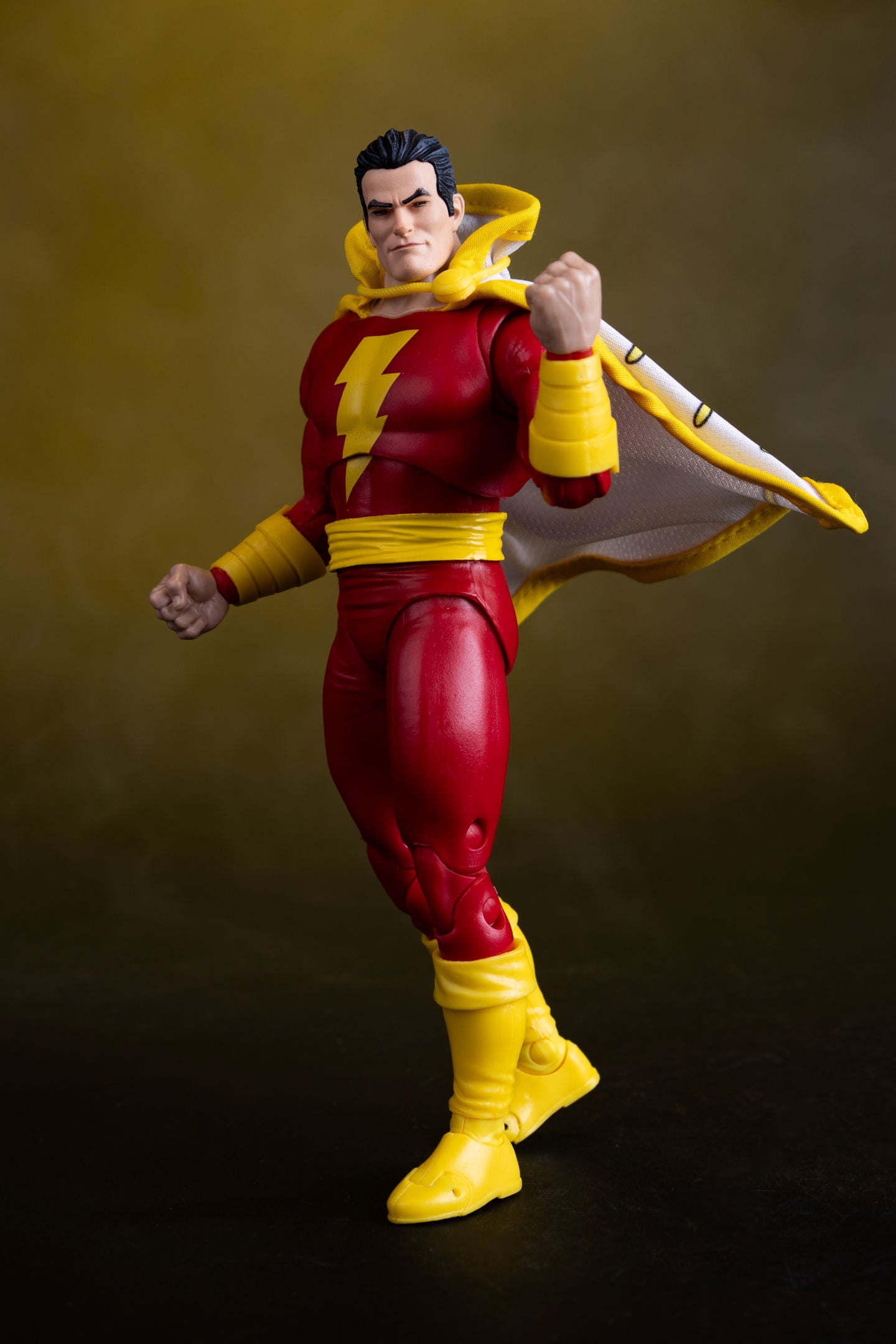 McFarlane DC Multiverse - Shazam – Power of Shazam Action Figure