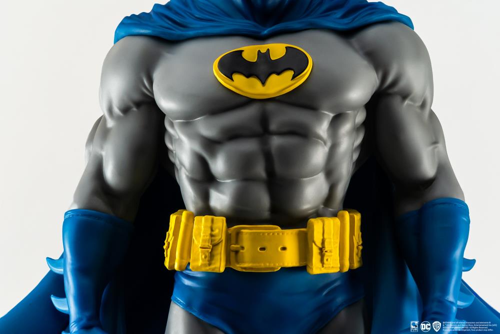 Pure Arts DC Comics Batman (Classic Ver.) 1/8 Scale PX Previews Exclusive Statue
