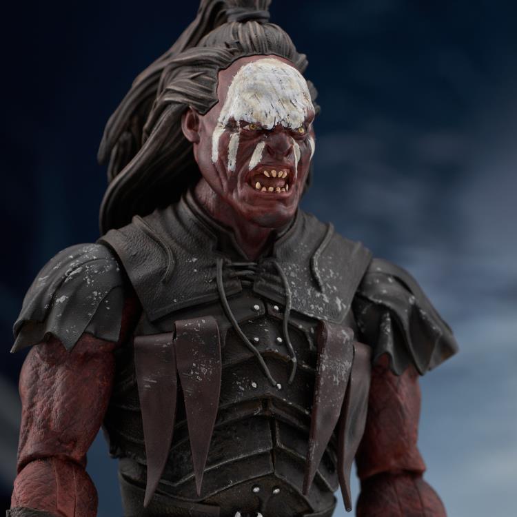 Diamond Select The Lord of the Rings: Lurtz Deluxe Action Figure