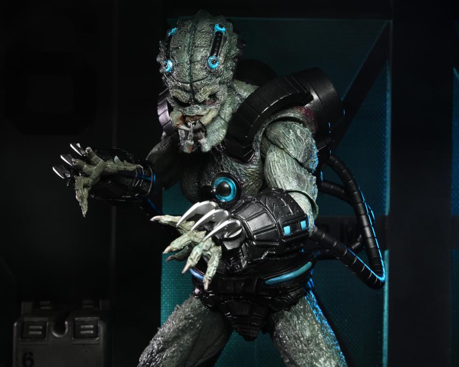 NECA: Predator - Concrete Jungle Ultimate Stone Heart Predator Action Figure