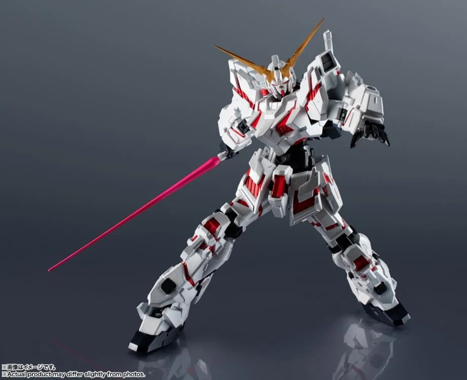 Gundam Universe RX-0 Unicorn Gundam (Renewal) Action Figure