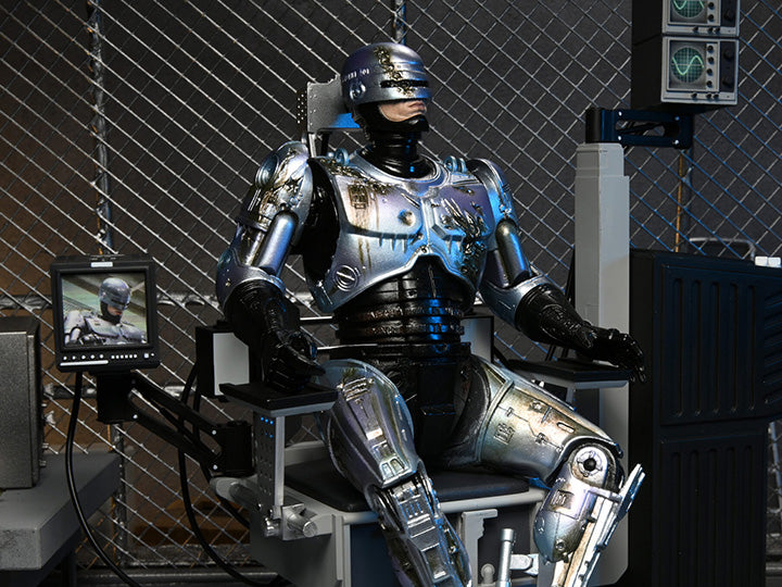 NECA: RoboCop - Ultimate RoboCop Action Figure