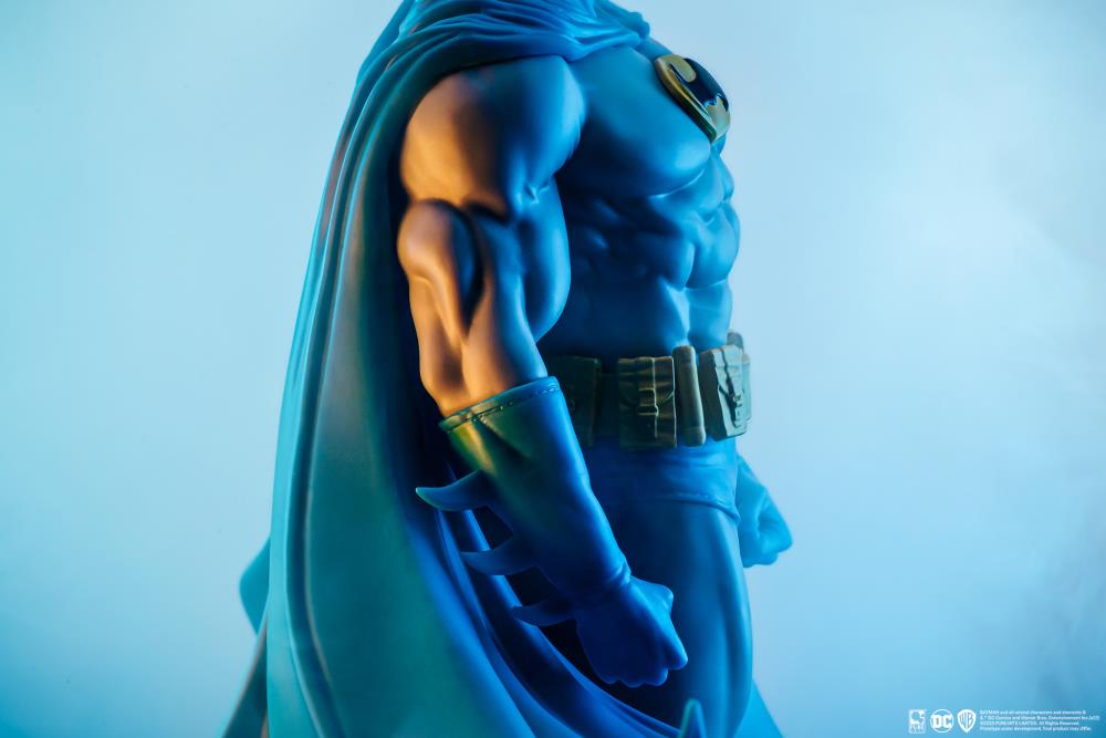 Pure Arts DC Comics Batman (Classic Ver.) 1/8 Scale PX Previews Exclusive Statue
