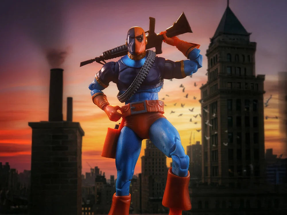 McFarlane Toys DC Multiverse: Deathstroke Action Figure (Collector's Edition)