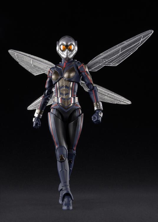 Bandai S.H.Figuarts Avengers: Infinity War - Wasp & Tamashii Stage