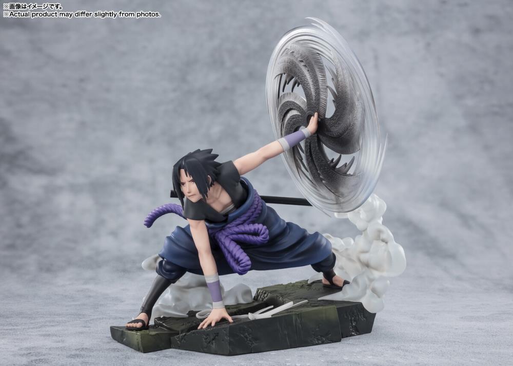 Bandai  FiguartsZERO: Naruto Shippuden - Extra Battle Sasuke Uchiha  (The Light & Dark of the Mangekyo Sharingan)