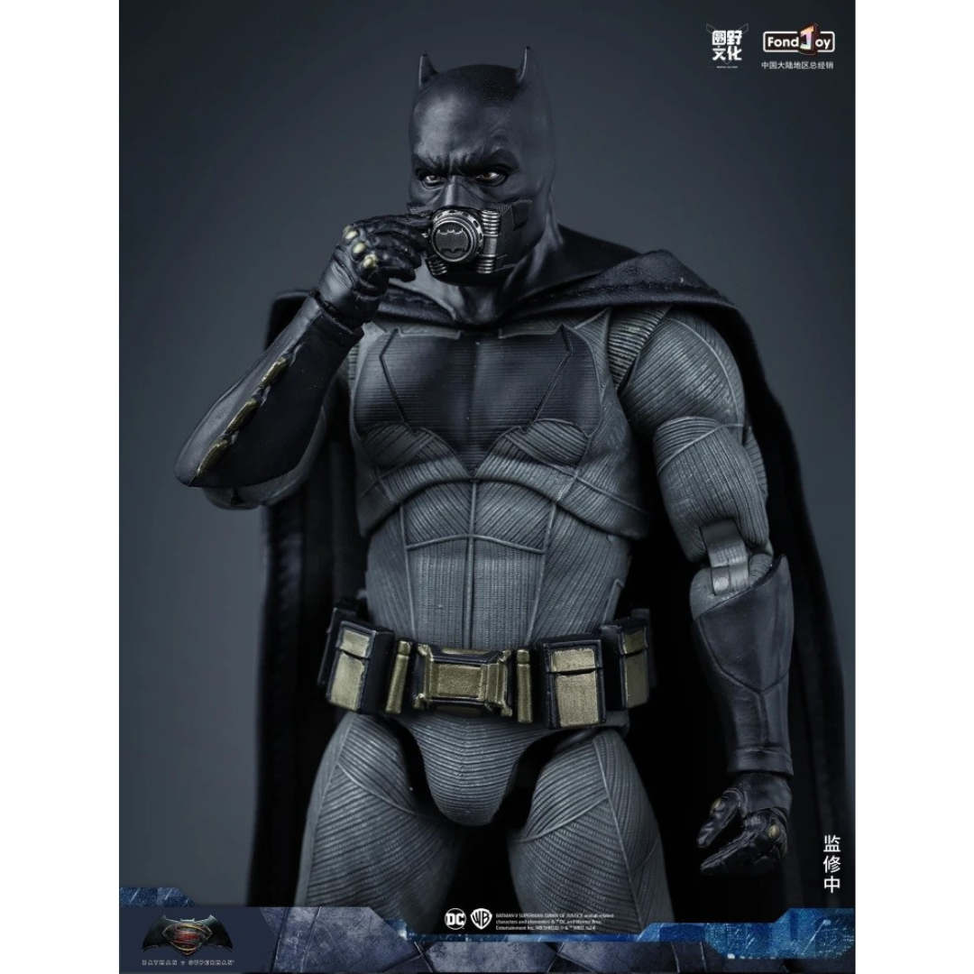 Fondjoy: DC - Batman: Batman v Superman : Dawn of Justice 1:9 Scale Action Figure