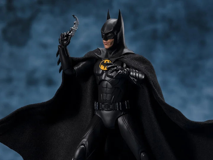 Bandai S.H.Figuarts : The Flash (2023) - Batman Action Figure