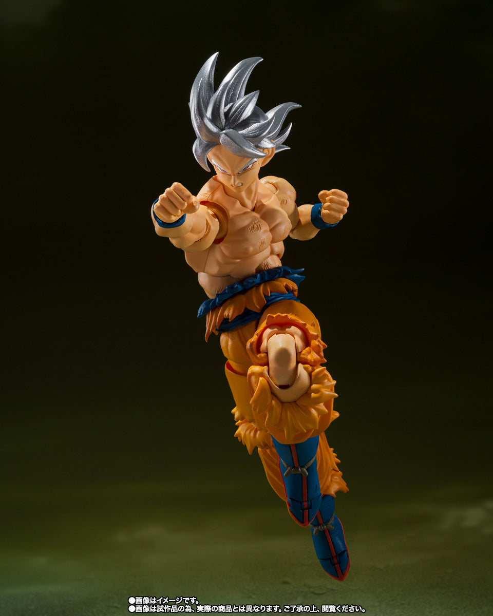 S.H.Figuarts: Dragon Ball Super Goku Ultra Instinct - Toyotarou Edition Action Figure