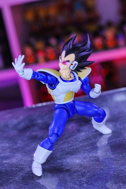 Bandai S.H.Figuarts: Dragon Ball Z – Vegeta (24000 Power Level) Action Figure