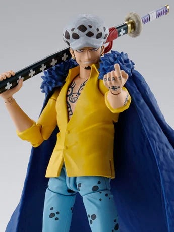 Bandai S.H.Figuarts: One Piece – Trafalgar Law (The Raid on Onigashima) Action Figure