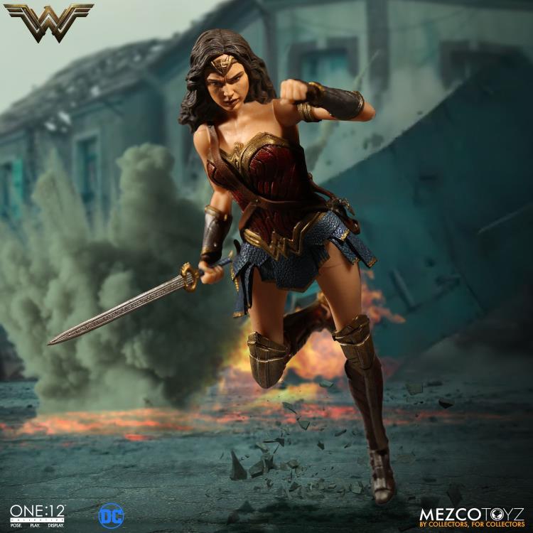 Mezco One:12 Collective Wonder Woman Film: Wonder Woman Action Figure