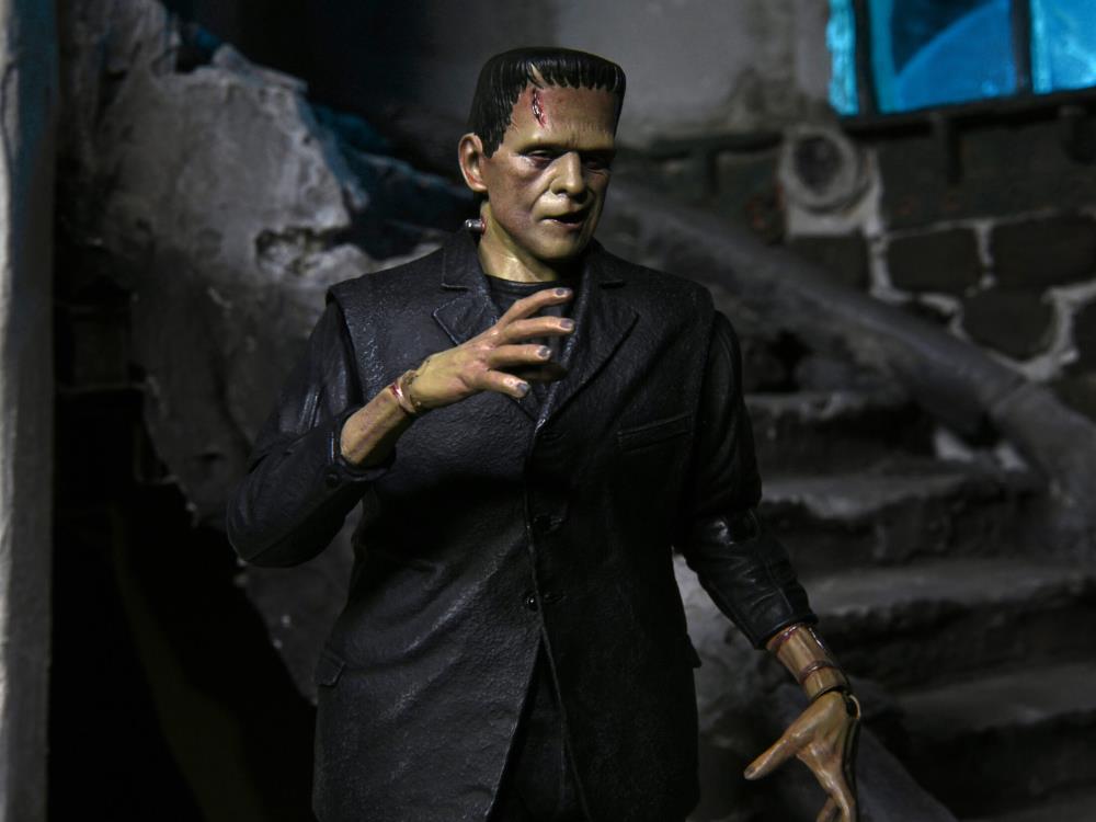 NECA Universal Monsters: Ultimate Frankenstein's Monster (Color) Action Figure